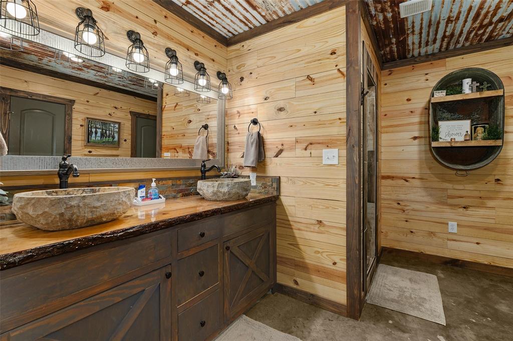 10220 Thornapple Road Oil City, LA 71061 - Photo 19 of 35