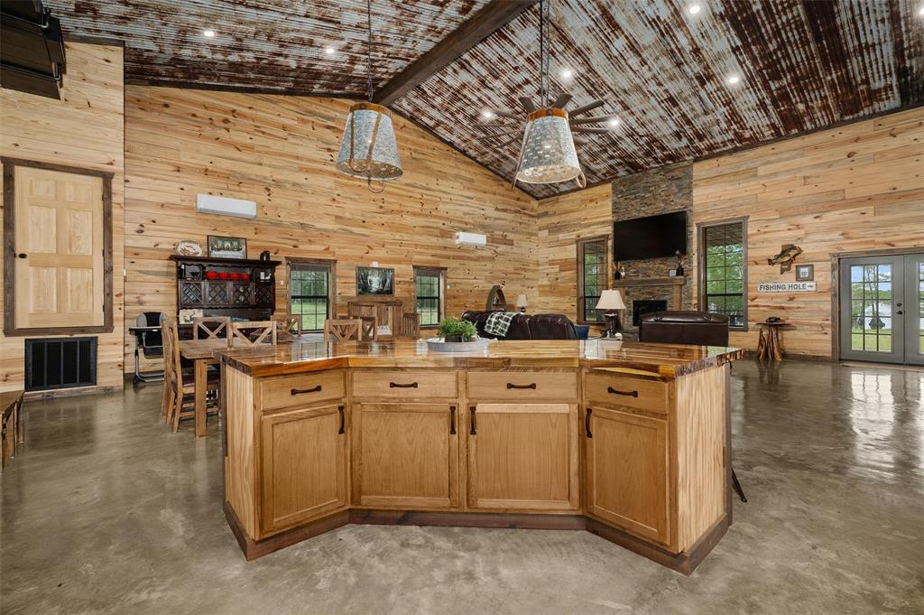 10220 Thornapple Road Oil City, LA 71061 - Photo 10 of 35