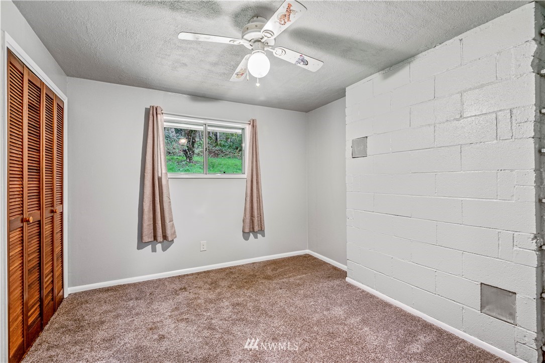 211 Clark Creek Road Longview, WA 98632 - Photo 12 of 20 Gallery Image 12