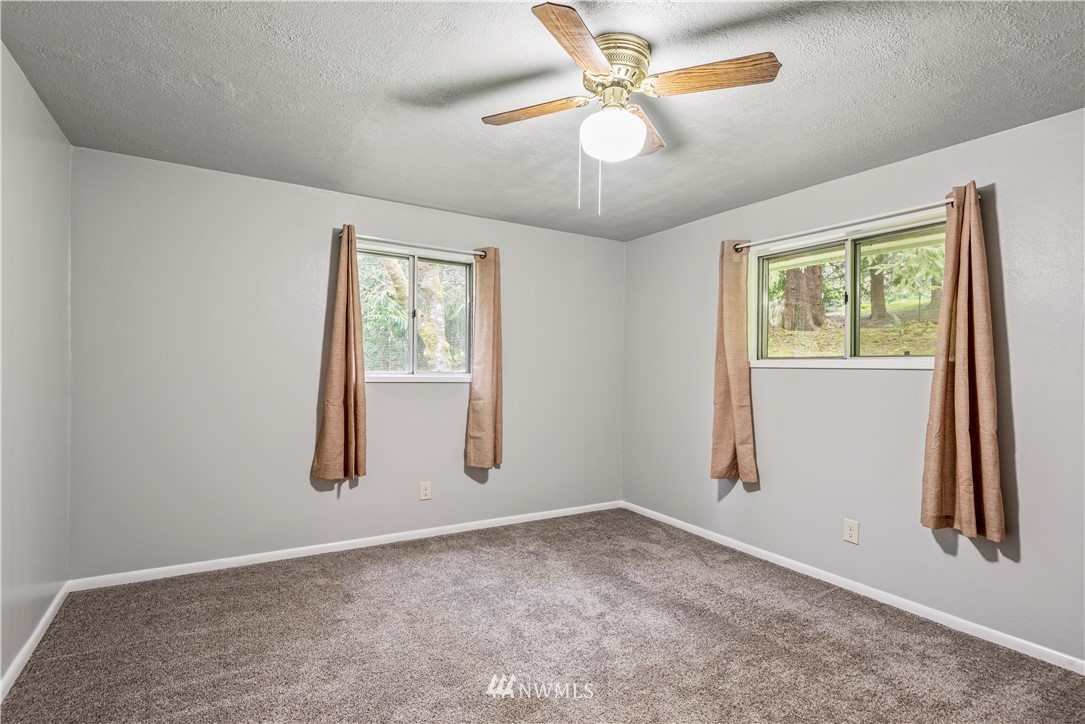 211 Clark Creek Road Longview, WA 98632 - Photo 13 of 20 Gallery Image 13