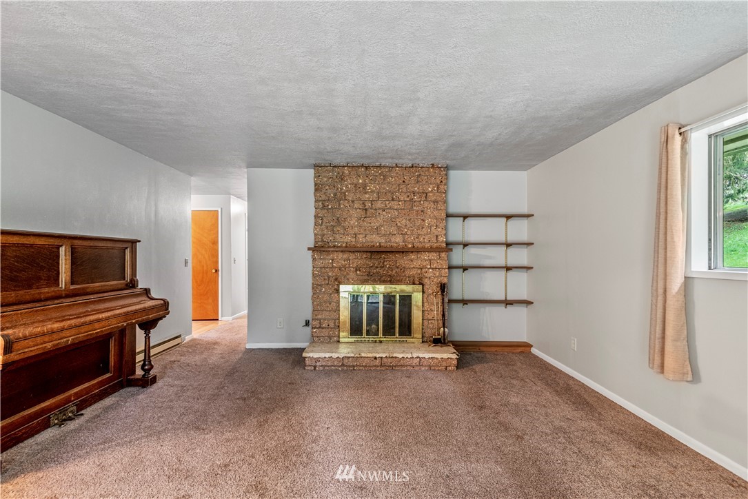 211 Clark Creek Road Longview, WA 98632 - Photo 10 of 20 Gallery Image 10