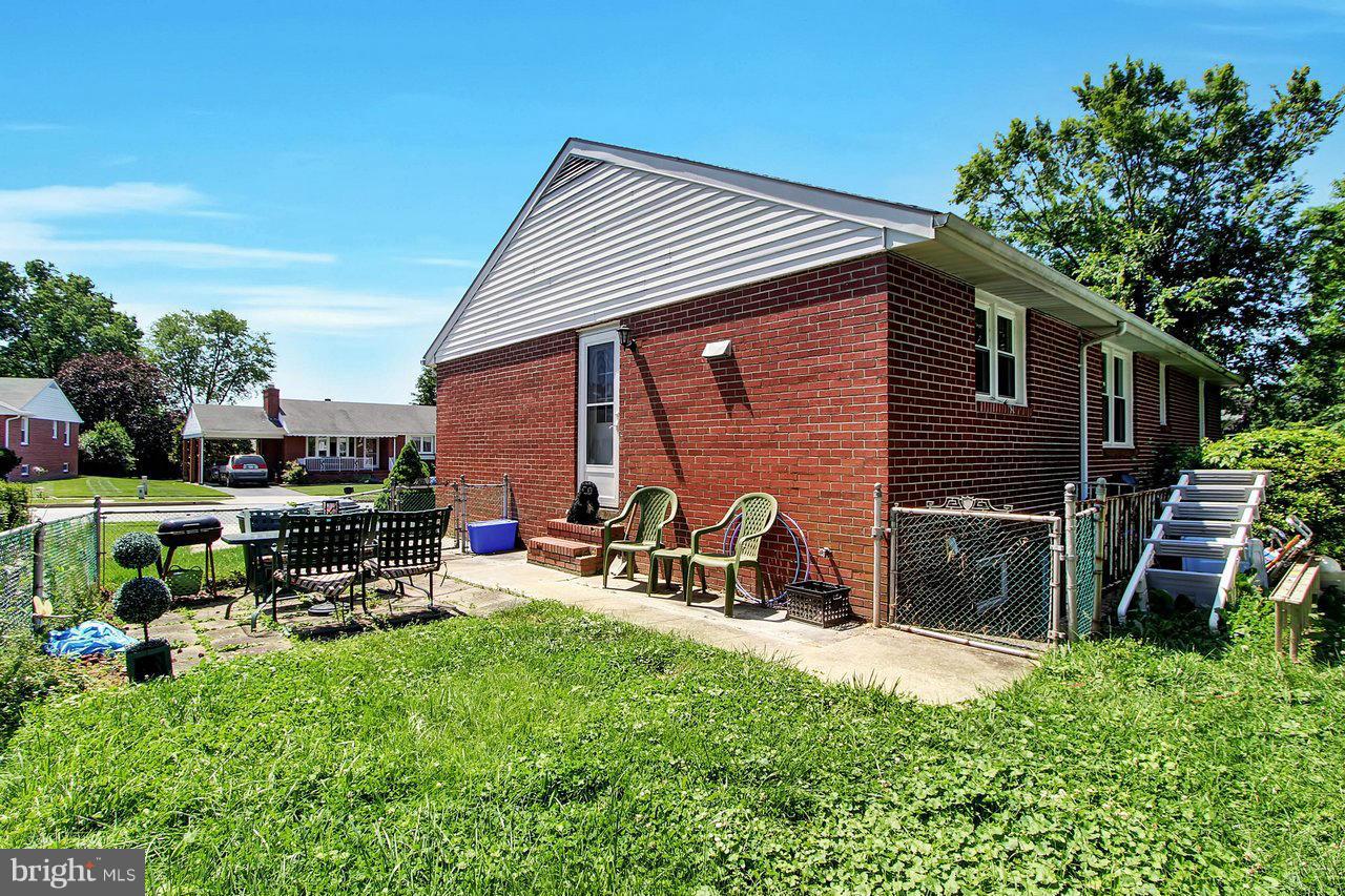 9504 Dawnvale Road Baltimore, MD 21236 - Photo 27 of 28 Exterior (General)