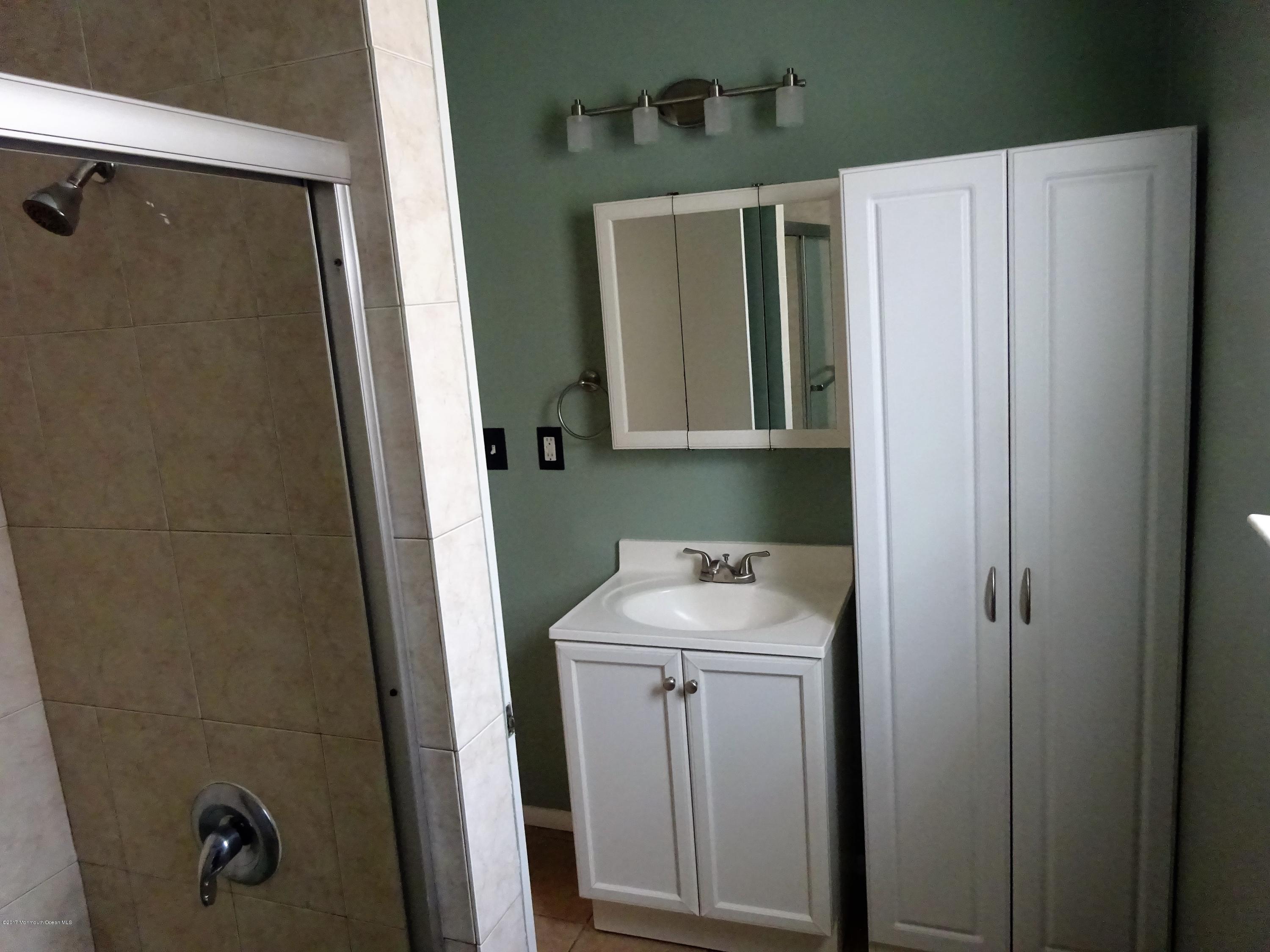 182 Lanes Pond Road Howell, NJ 07731 - Photo 16 of 32 DSC01147
