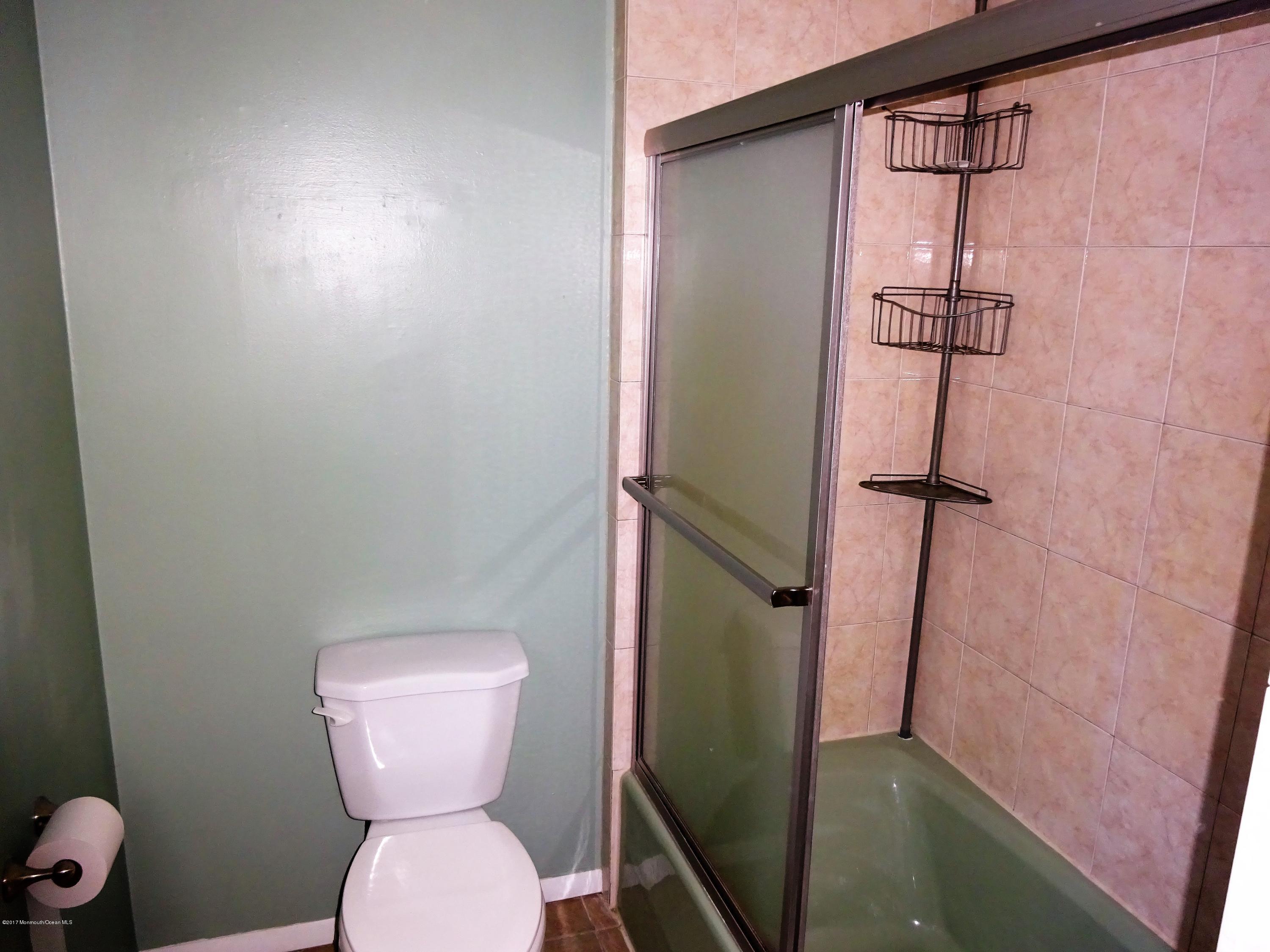 182 Lanes Pond Road Howell, NJ 07731 - Photo 17 of 32 DSC01149