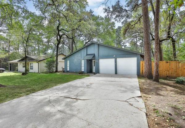 $2,000 | 26 Green Field Place, The Woodlands, TX 77380