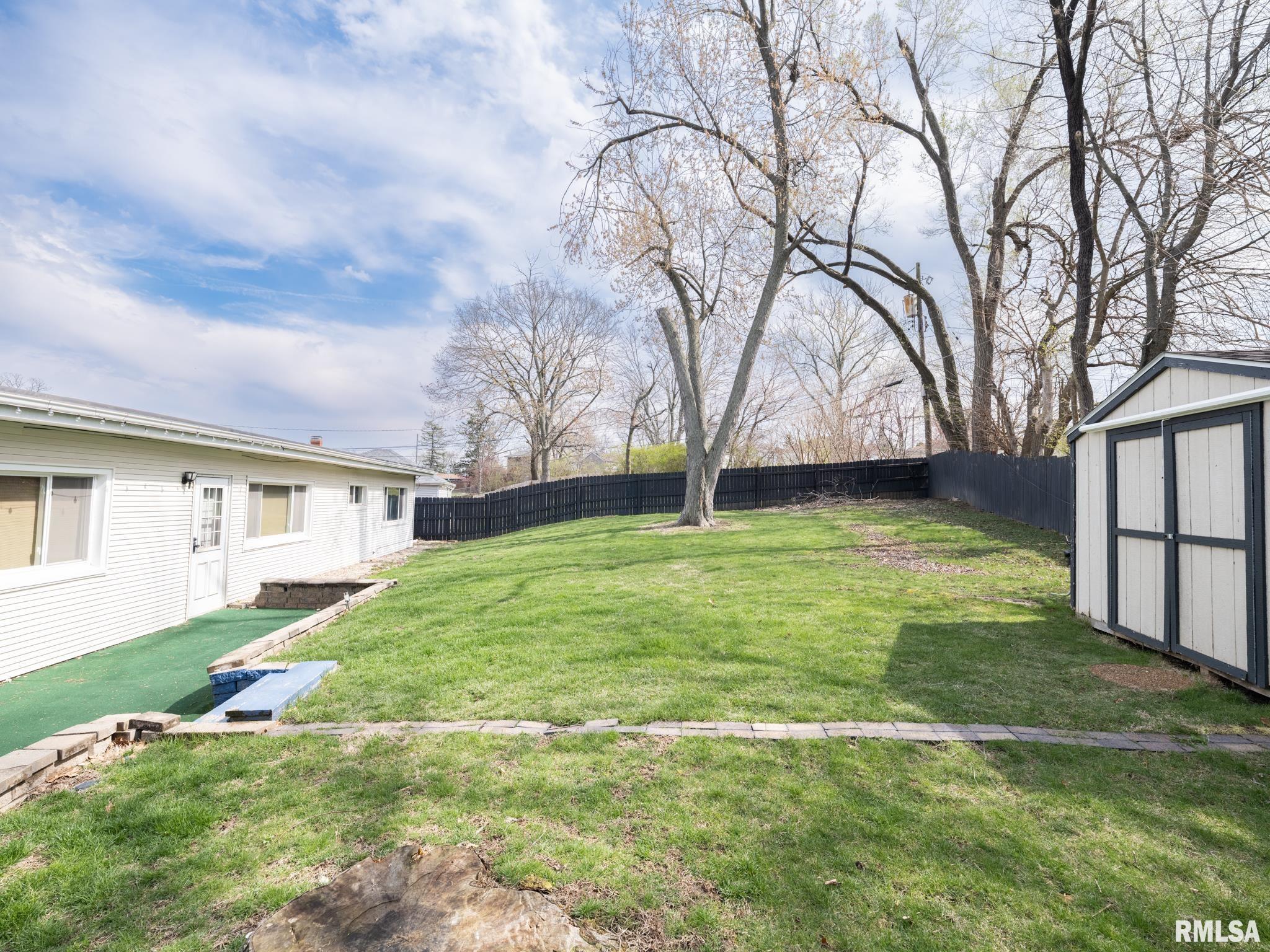 316 West Barrington Road Peoria, IL 61614 - Photo 50 of 58 Gallery Image 50