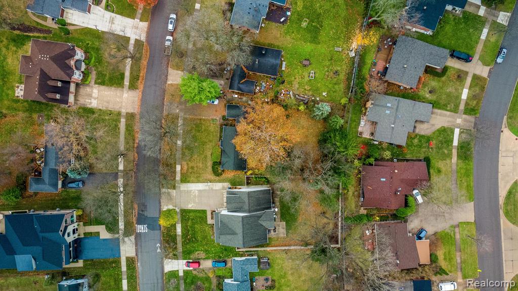 1921 Derby Road Birmingham, MI 48009 - Photo 14 of 22