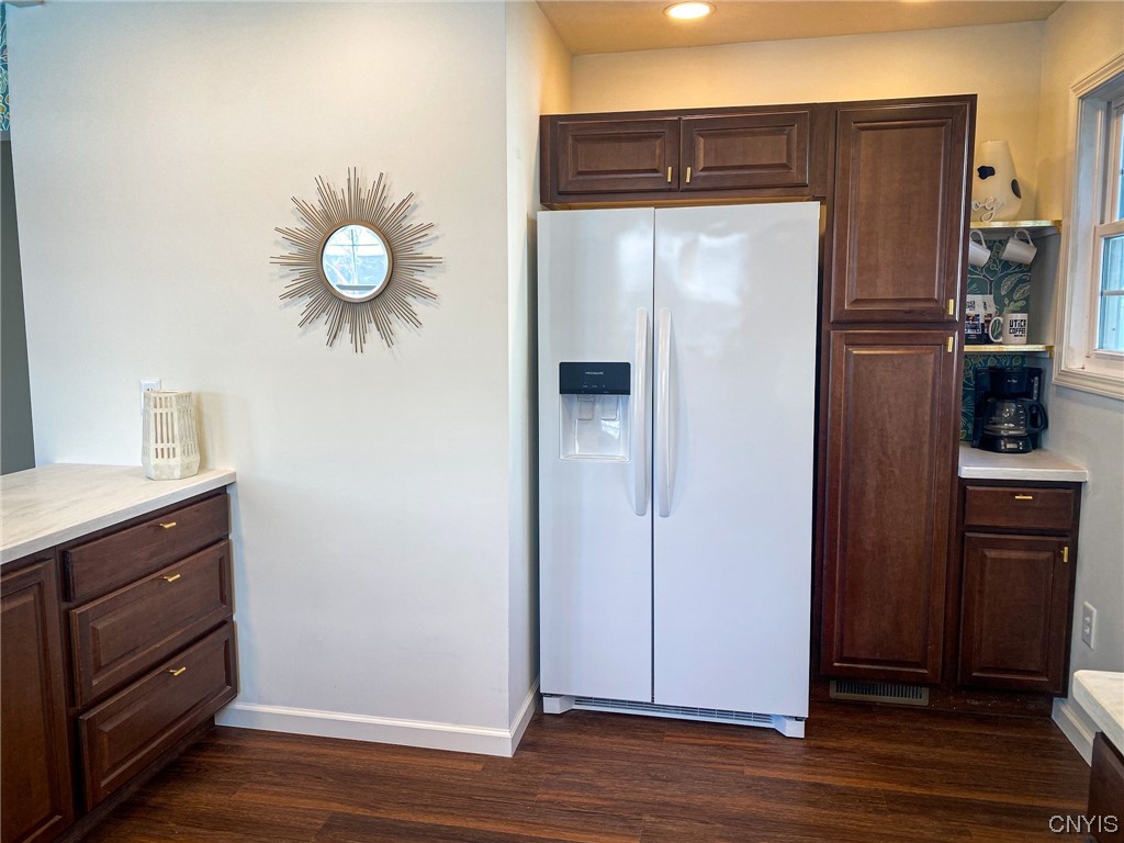 434 Sylvan Street Oneida, NY 13421 - Photo 17 of 50