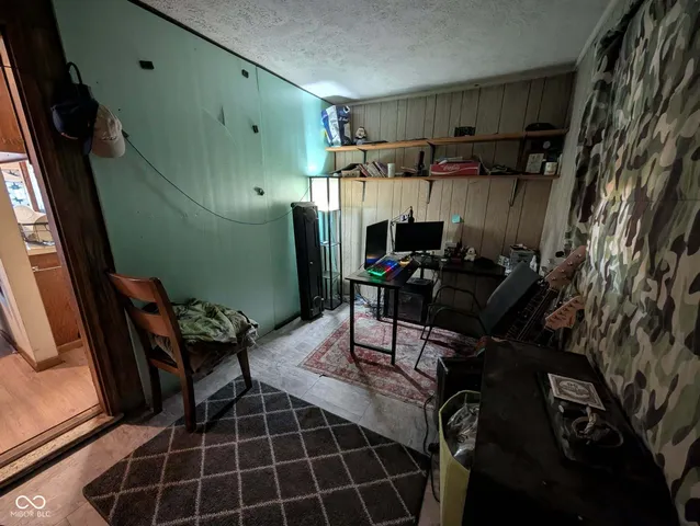 $132,999 | 252 Hurst Avenue, Cloverdale, IN 46120