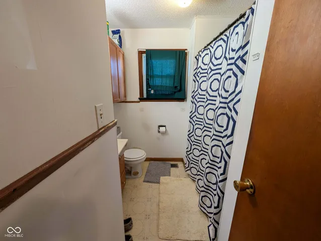 $132,999 | 252 Hurst Avenue, Cloverdale, IN 46120