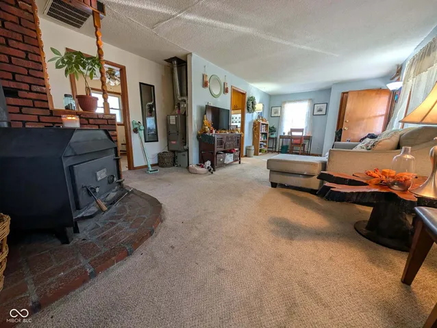 $132,999 | 252 Hurst Avenue, Cloverdale, IN 46120