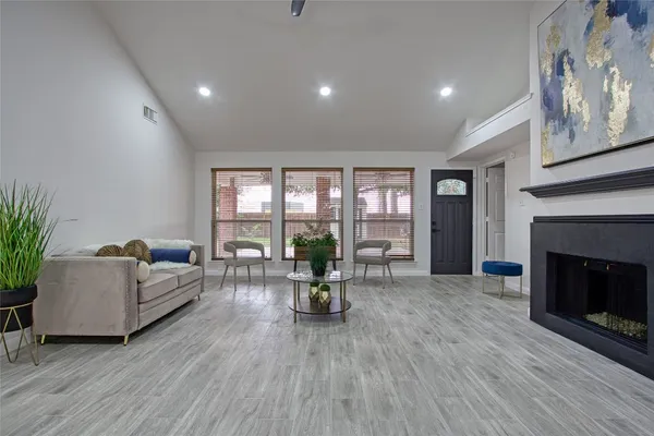 $298,000 | 7215 Oak Walk Drive, Humble, TX 77346