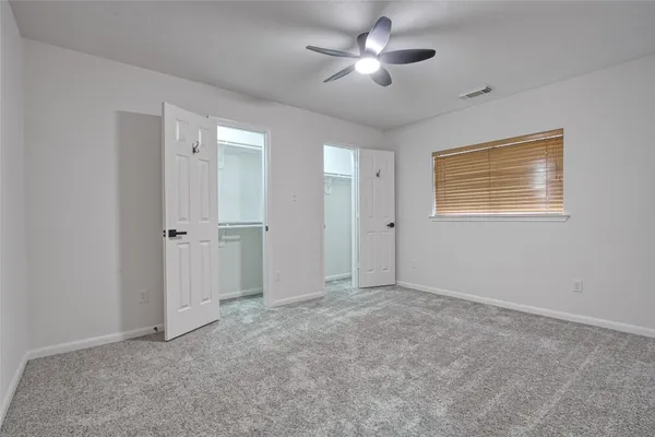 $298,000 | 7215 Oak Walk Drive, Humble, TX 77346