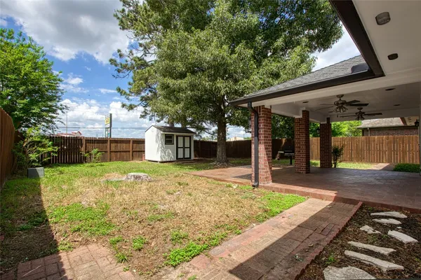 $298,000 | 7215 Oak Walk Drive, Humble, TX 77346