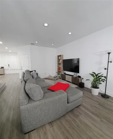 $4,850 | 11625 Northwest 87th Lane, Unit 11625, Doral, FL 33178