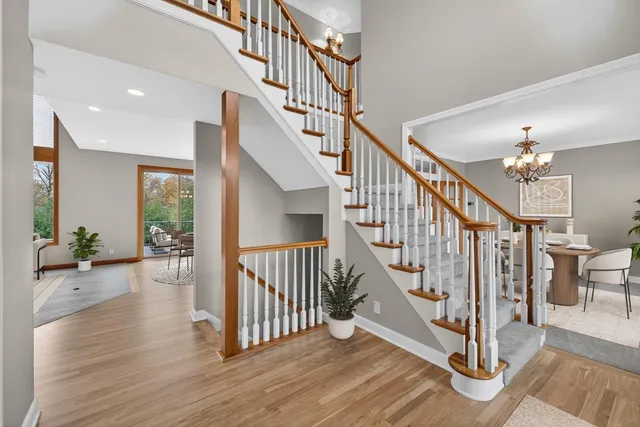 $1,200,000 | 910 Wicklow Lane Southwest, Rochester, MN 55902