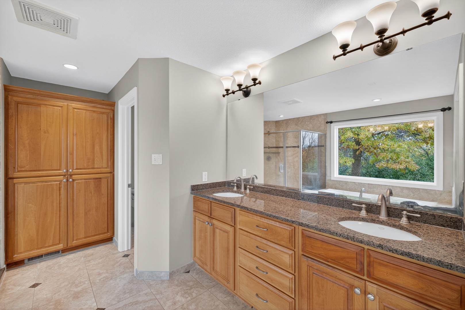 910 Wicklow Lane Southwest Rochester, MN 55902 - Photo 27 of 72