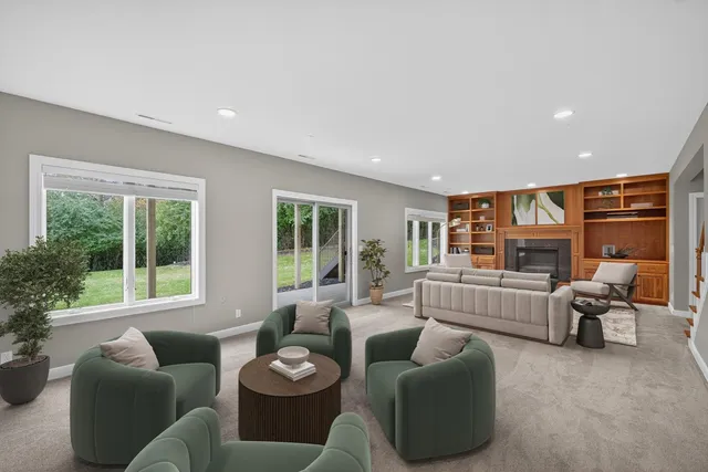 $1,200,000 | 910 Wicklow Lane Southwest, Rochester, MN 55902