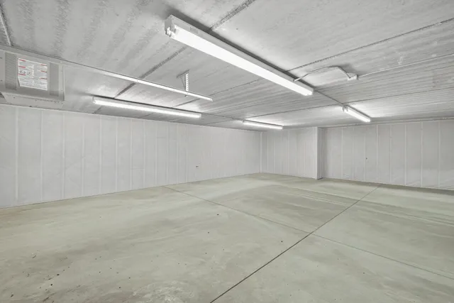 $1,200,000 | 910 Wicklow Lane Southwest, Rochester, MN 55902