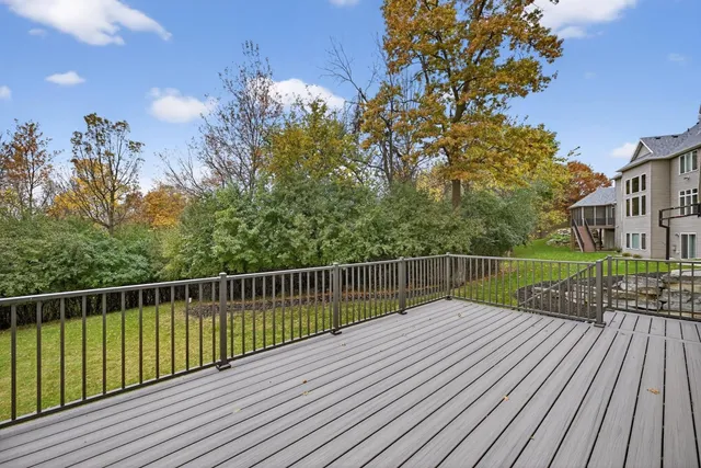 $1,200,000 | 910 Wicklow Lane Southwest, Rochester, MN 55902