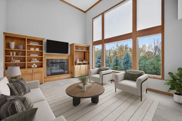 $1,200,000 | 910 Wicklow Lane Southwest, Rochester, MN 55902