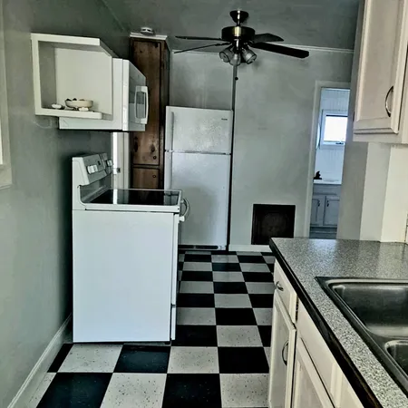 $1,500 | 45 Main Street, Unit B, Charlton, MA 01507