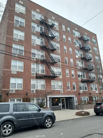 $249,000 | 50-15 39th Street, Unit 1G | Sunnyside