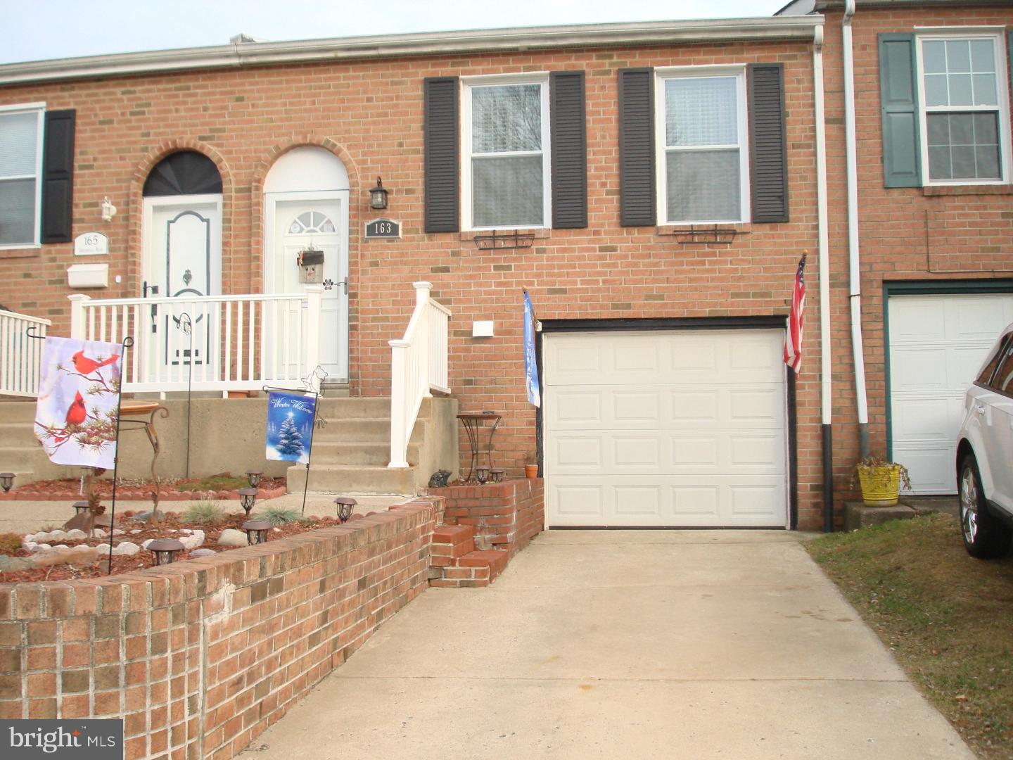 163 Greendale Road Philadelphia, PA 19154 - Photo 1 of 24