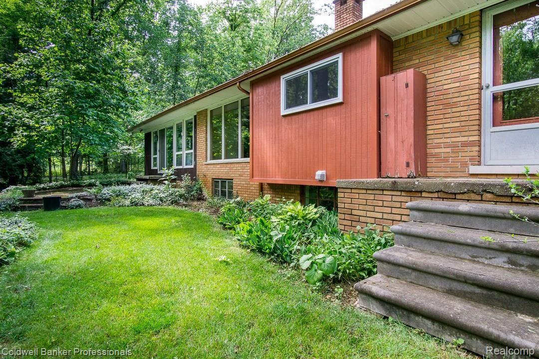 1439 Gracedale Drive Rochester, MI 48309 - Photo 28 of 32 1439-Gracedale-028.jpg