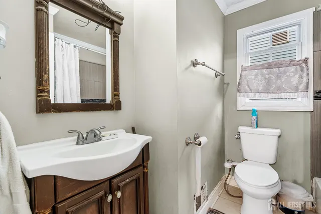 $499,000 | 152 Orange Street, Edison, NJ 08817