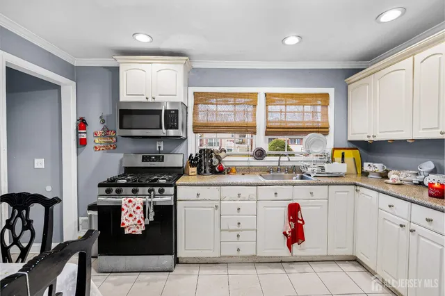 $499,000 | 152 Orange Street, Edison, NJ 08817