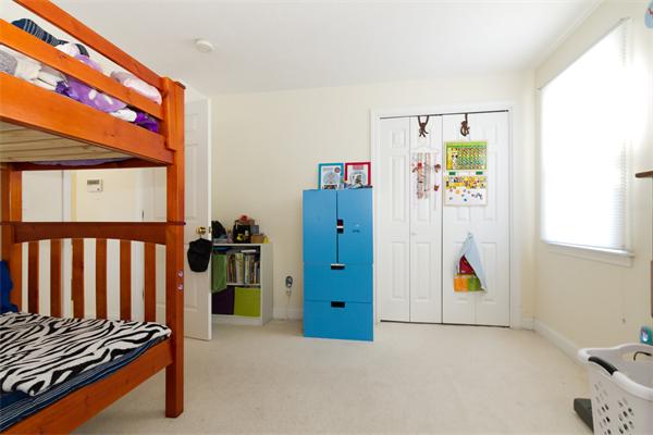 54 Thurston Road, Unit 54 Newton, MA 02464 - Photo 8 of 22 Gallery Image 8