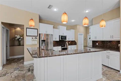 $1,150,000 | 5904 Pelican Bay Plaza South, Gulfport, FL 33707