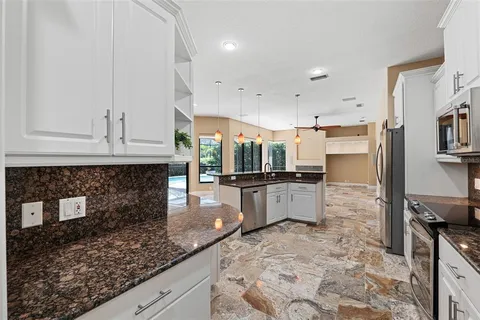 $1,150,000 | 5904 Pelican Bay Plaza South, Gulfport, FL 33707