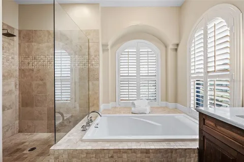 $1,150,000 | 5904 Pelican Bay Plaza South, Gulfport, FL 33707