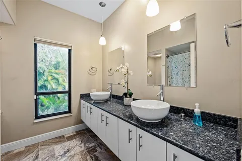 $1,150,000 | 5904 Pelican Bay Plaza South, Gulfport, FL 33707