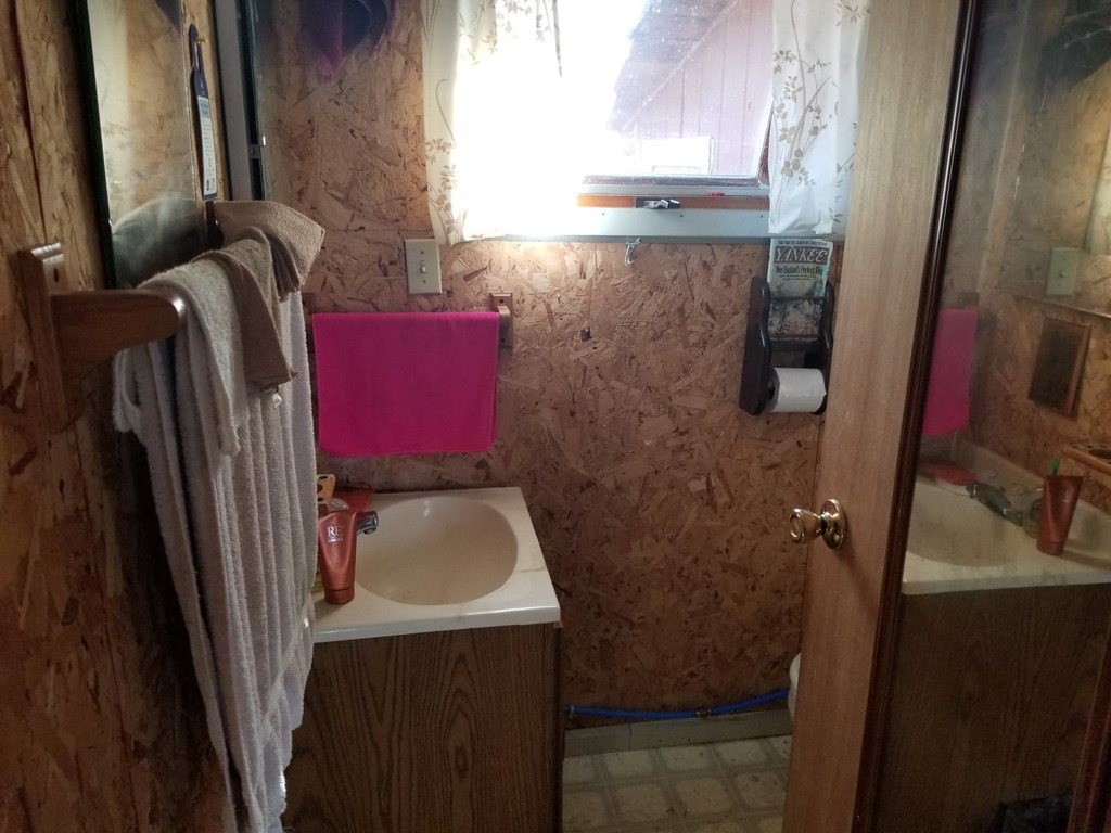 184 Cold Springs Road North Bangor, NY 12966 - Photo 6 of 9 Gallery Image 6