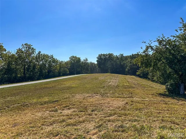 $175,000 | 1735 Tickridge Road, Elsberry, MO 63343