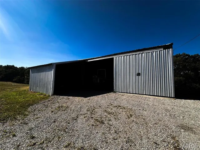 $175,000 | 1735 Tickridge Road, Elsberry, MO 63343