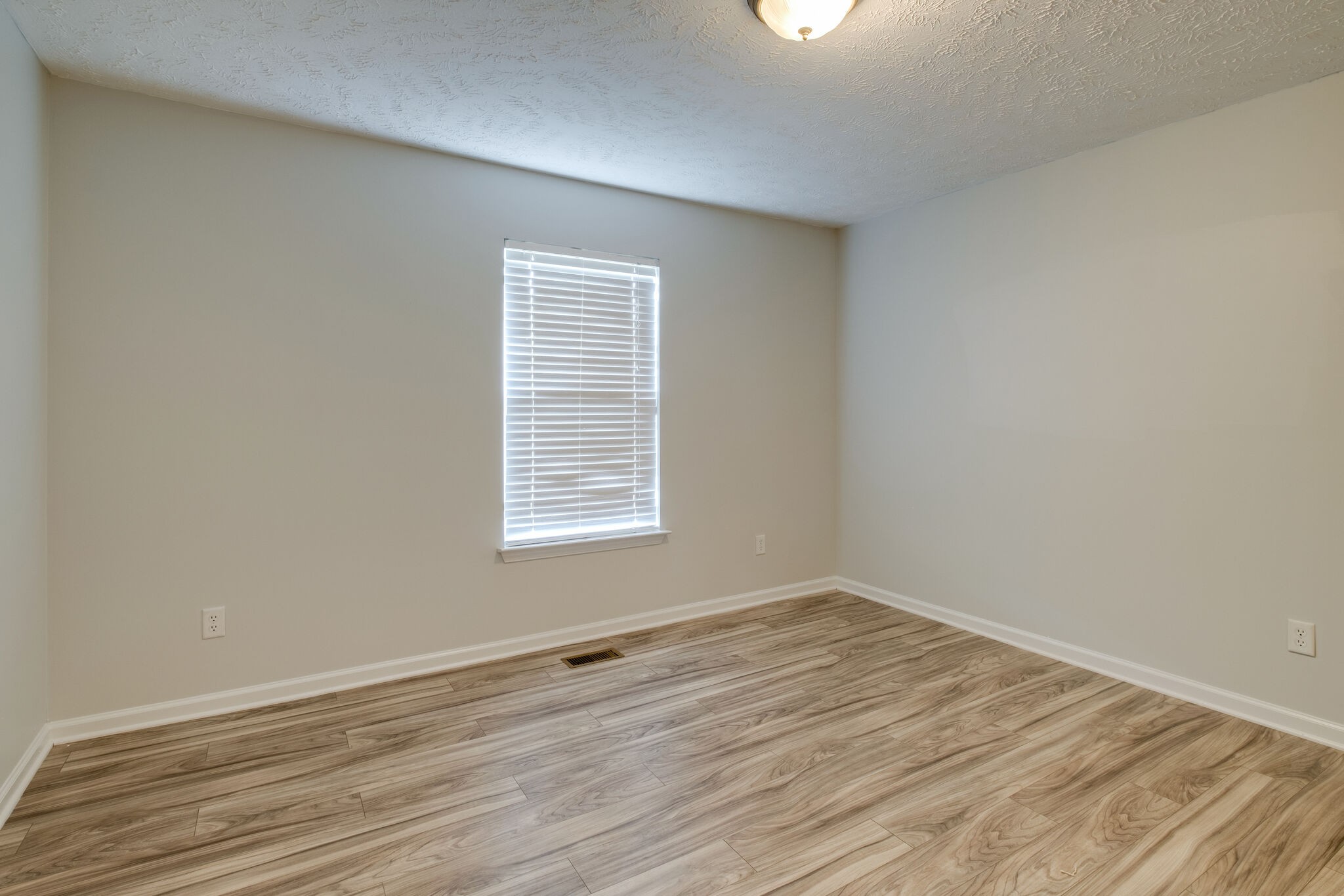 945 Legacy Park Road Mount Juliet, TN 37122 - Photo 19 of 25 Gallery Image 19