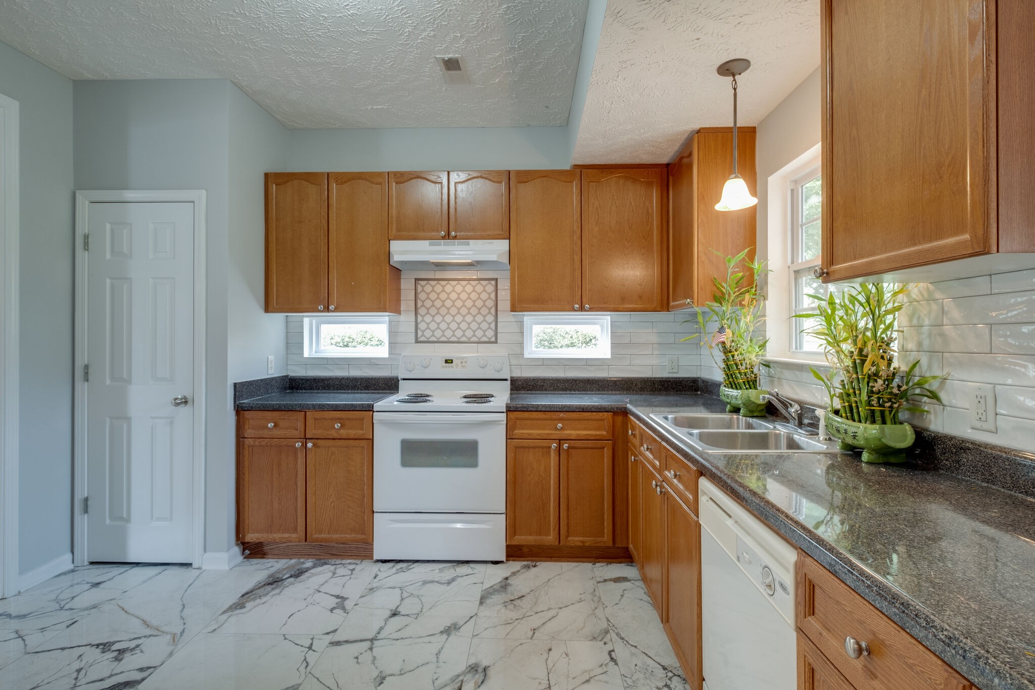 945 Legacy Park Road Mount Juliet, TN 37122 - Photo 7 of 25 Gallery Image 7