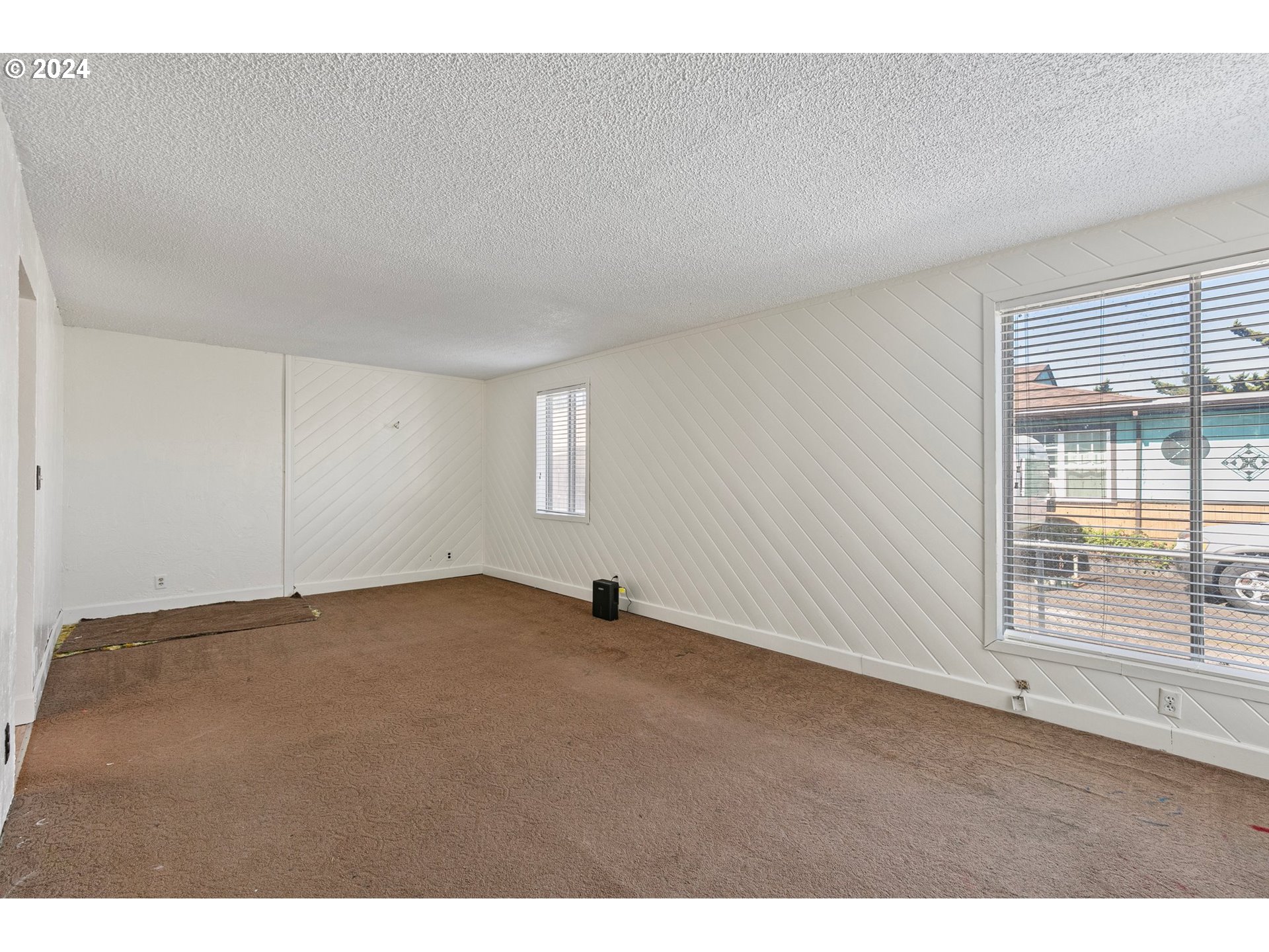 1719 G Street Springfield, OR 97477 - Photo 15 of 32