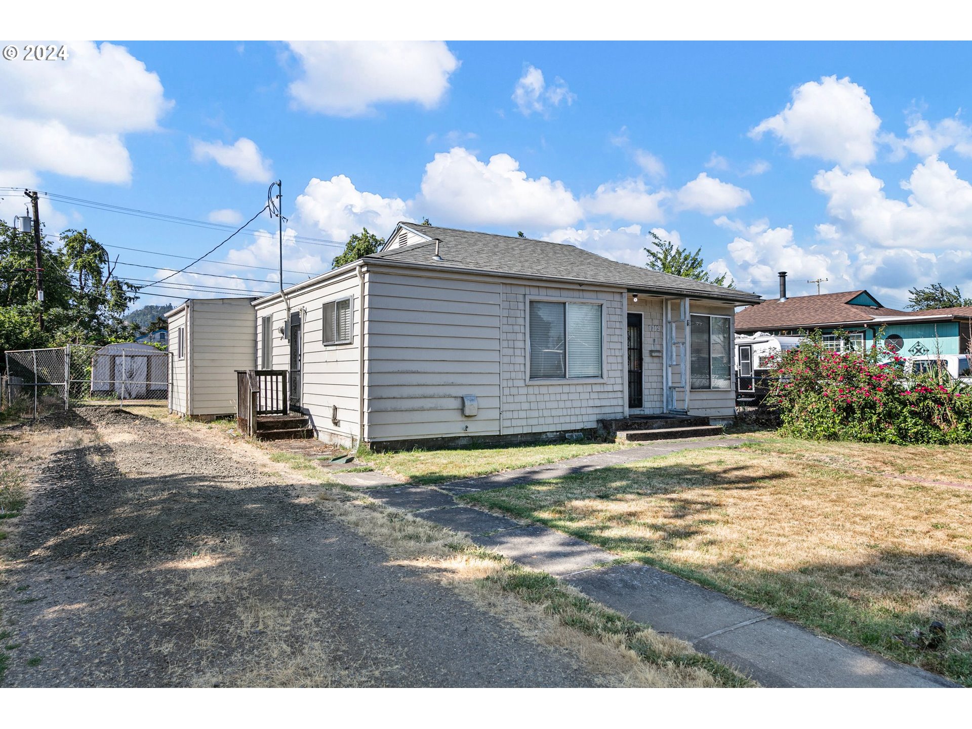 1719 G Street Springfield, OR 97477 - Photo 4 of 32