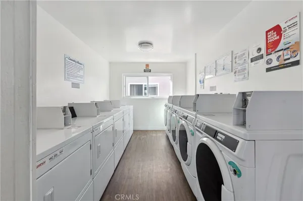 $2,295 | 3710 Garnet Street, Unit 202, Torrance, CA 90503