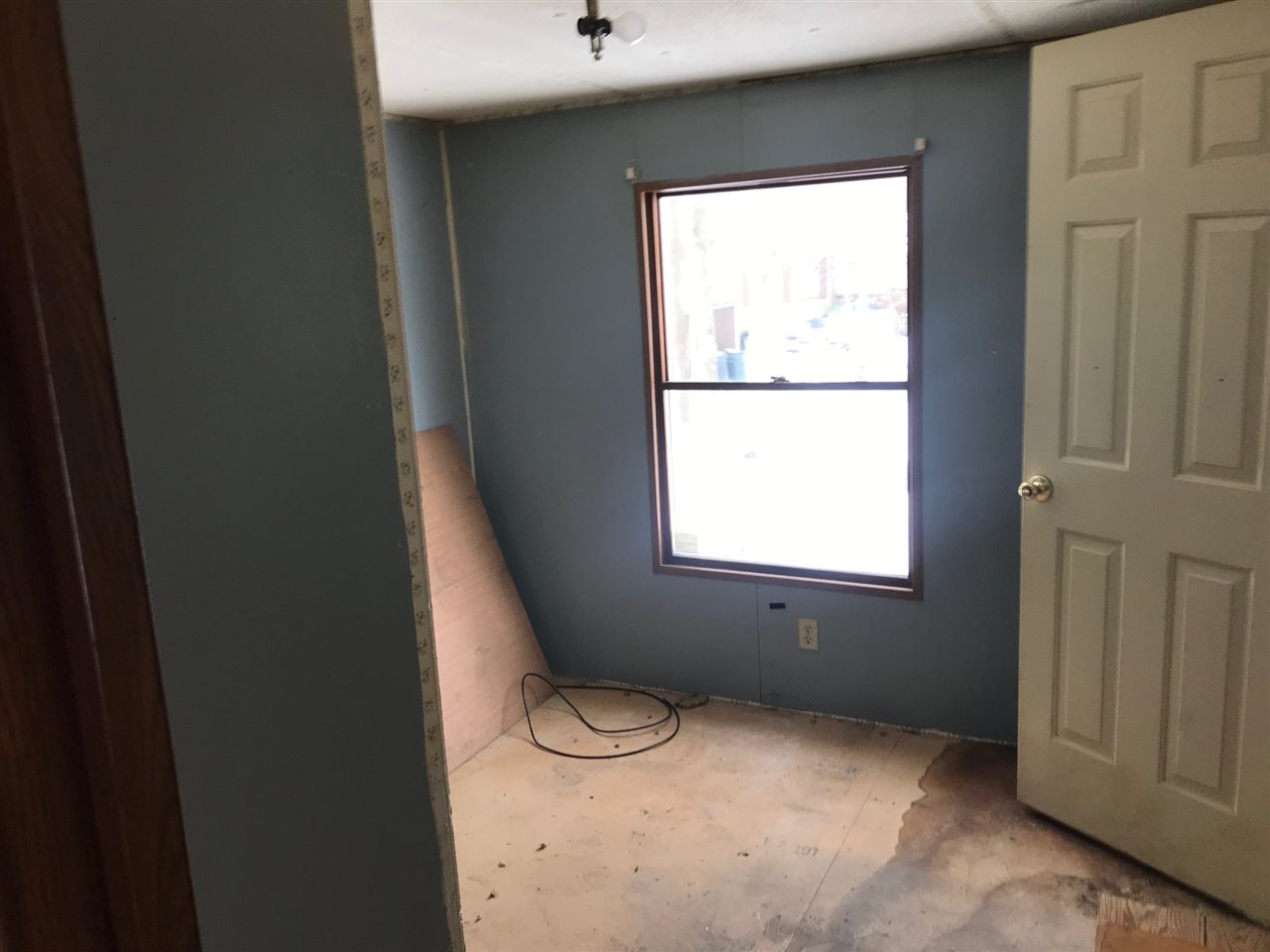 7 Cedar Street Exeter, NH 03833 - Photo 3 of 7 Gallery Image 3