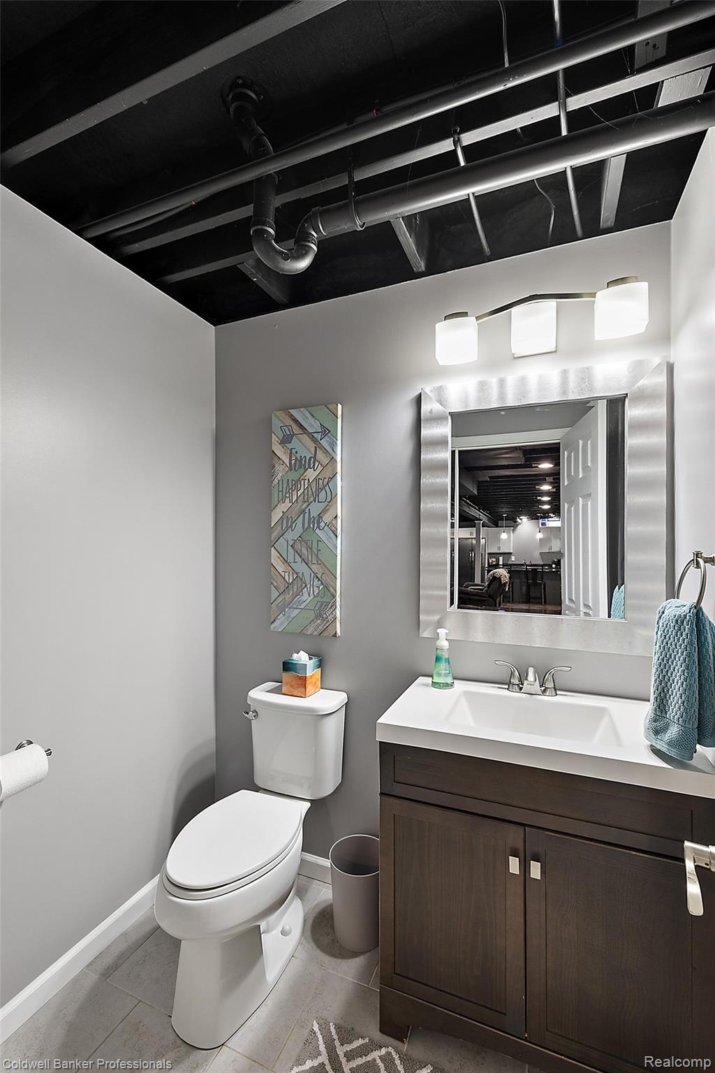 16532 Moore Park Road Macomb, MI 48044 - Photo 26 of 28