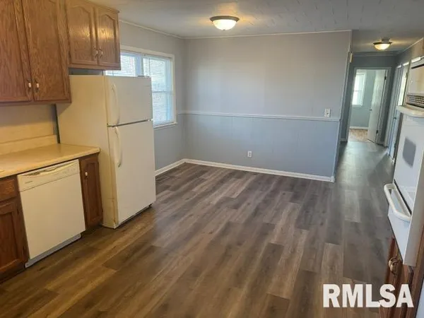 $129,900 | 411 East 7th Street, Delavan, IL 61734