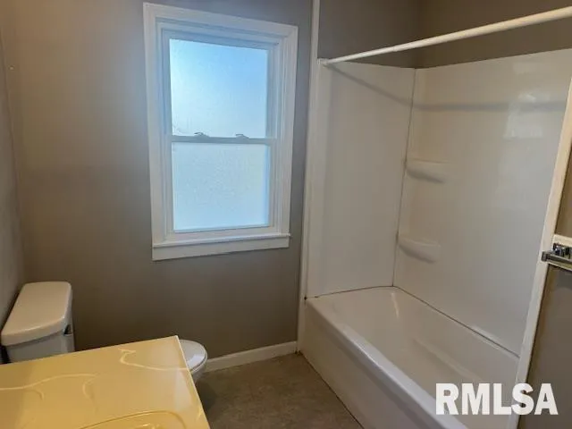 $129,900 | 411 East 7th Street, Delavan, IL 61734