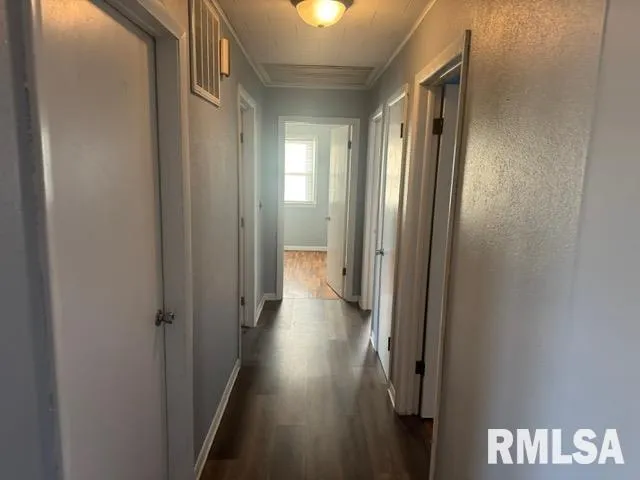 $129,900 | 411 East 7th Street, Delavan, IL 61734