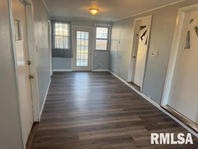 $129,900 | 411 East 7th Street, Delavan, IL 61734